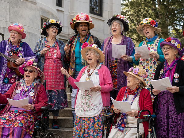Santa Cruz Raging Grannies